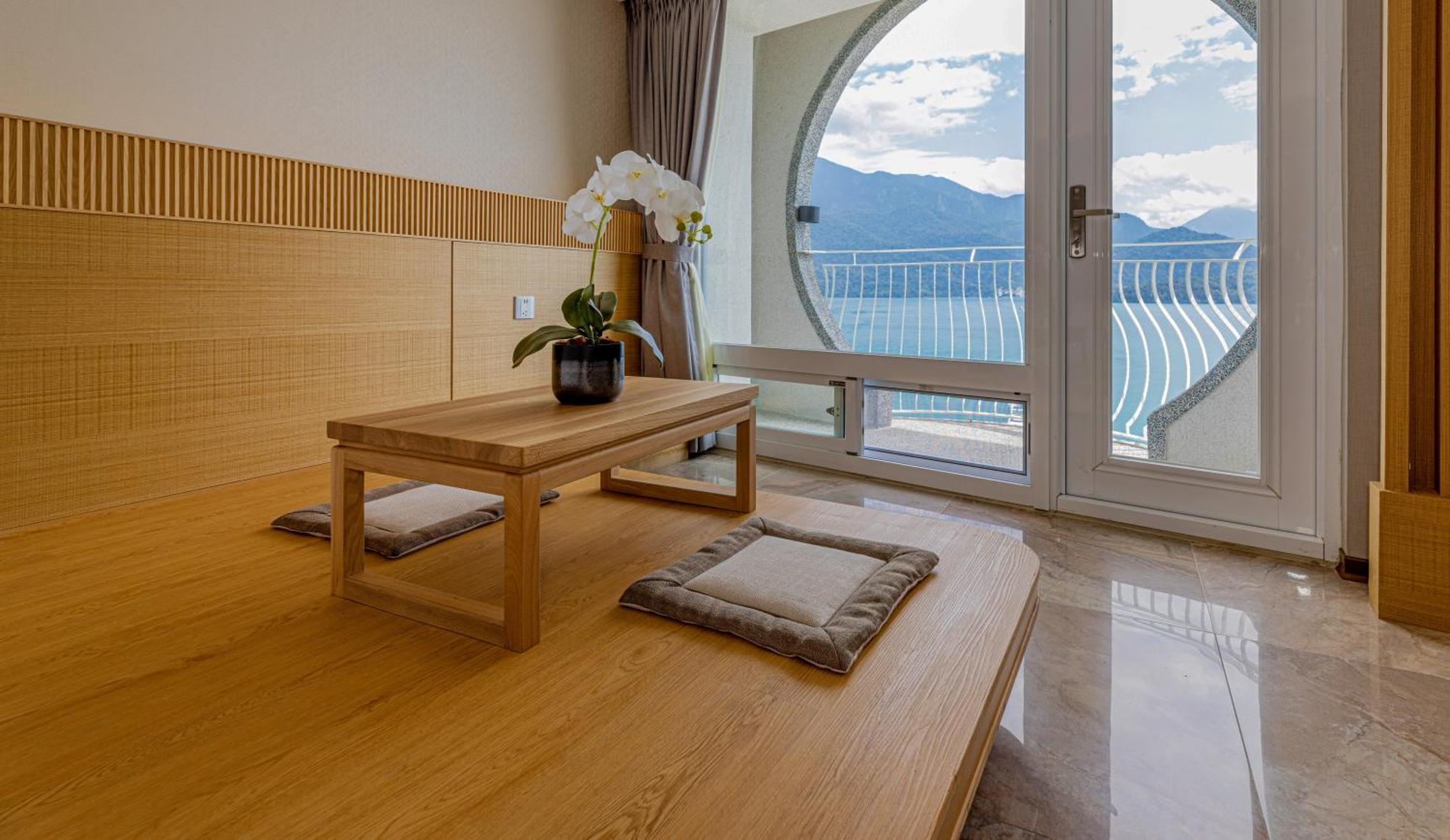 Sun Moon Lake Apollo Resort Hotel Yuchi Exteriör bild